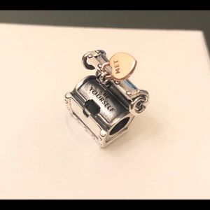 charm pandora club charm pandora club